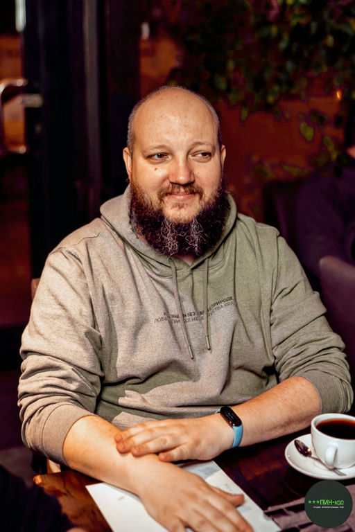 Николай Судаков